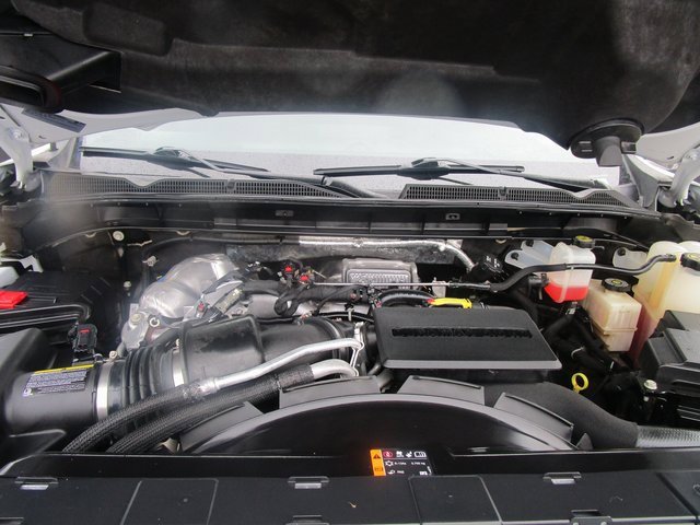 Used 2023 GMC Sierra 3500 SLT w/ SLT Premium Package image 10