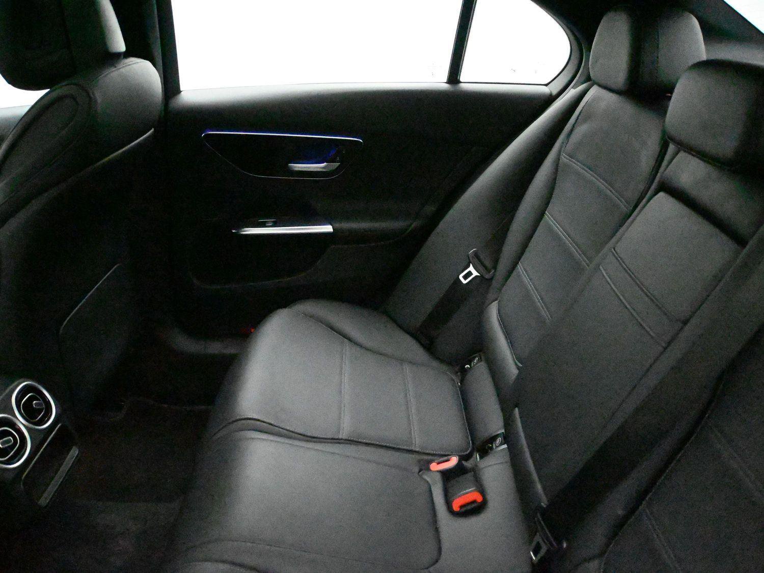 Used 2022 Mercedes-Benz C 300 4MATIC Sedan image 15