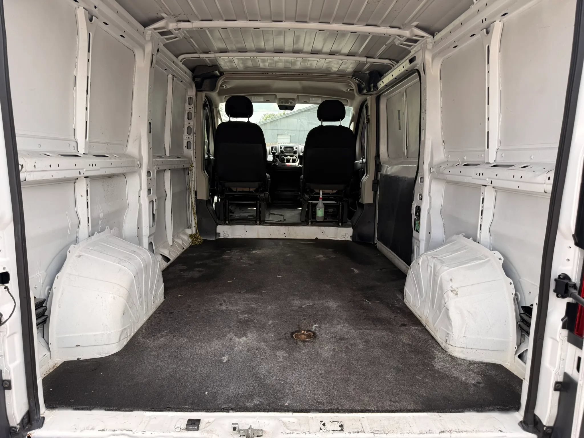 Used 2017 RAM ProMaster 1500 FWD image 11