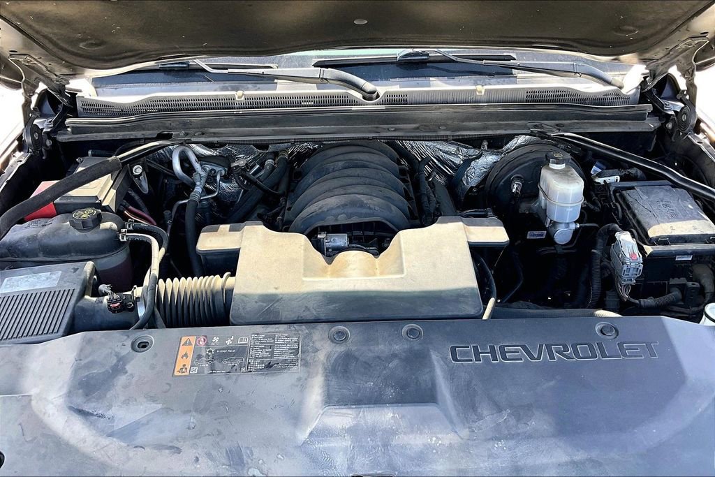 Used 2017 Chevrolet Suburban Premier AWD/4WD image 31