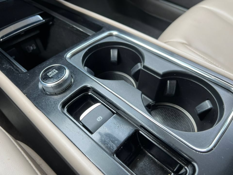 Used 2021 Lincoln Corsair AWD image 29