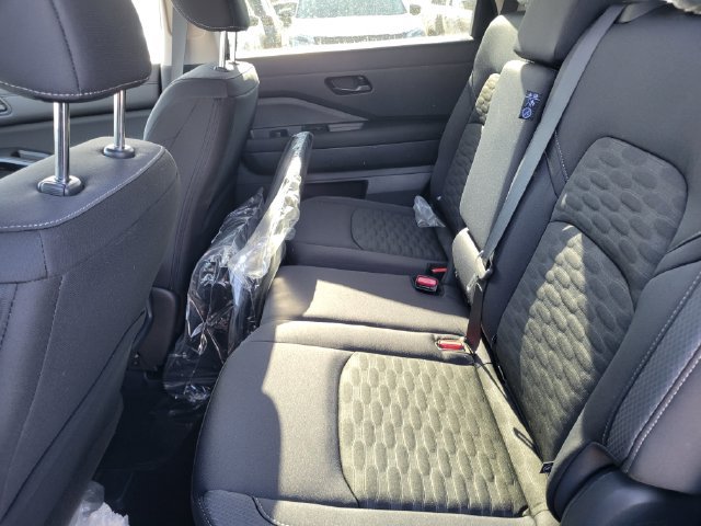 New 2026 Nissan Pathfinder SV AWD/4WD image 28
