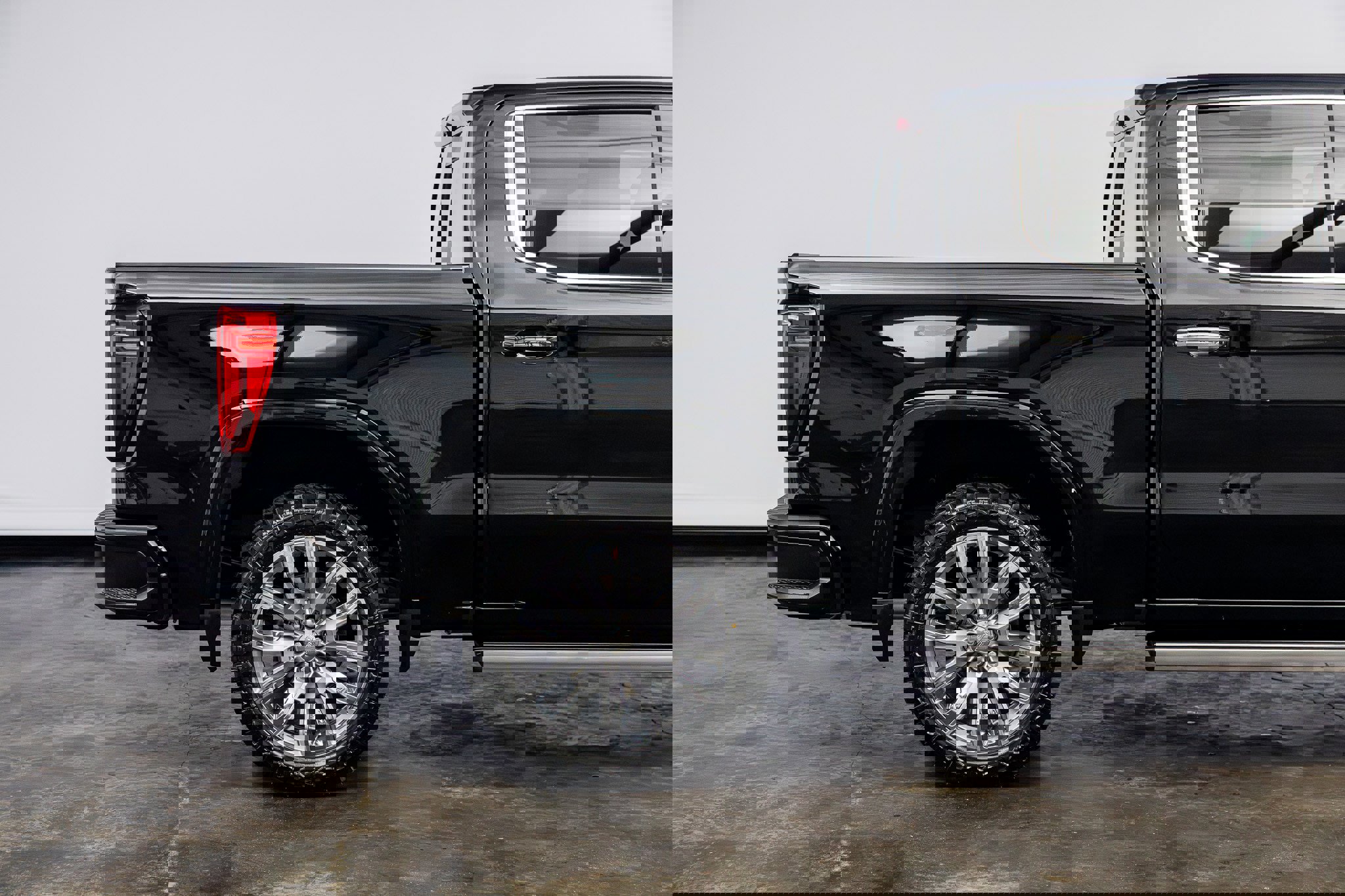 Used 2024 GMC Sierra 1500 Denali w/ Denali Reserve Package image 27