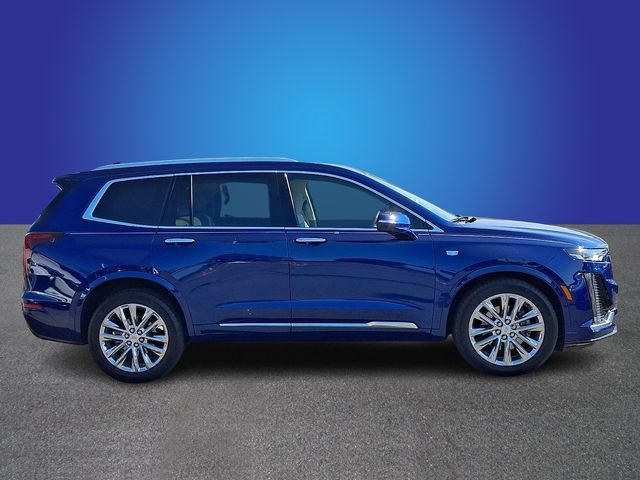 Used 2023 Cadillac XT6 Premium Luxury FWD image 3