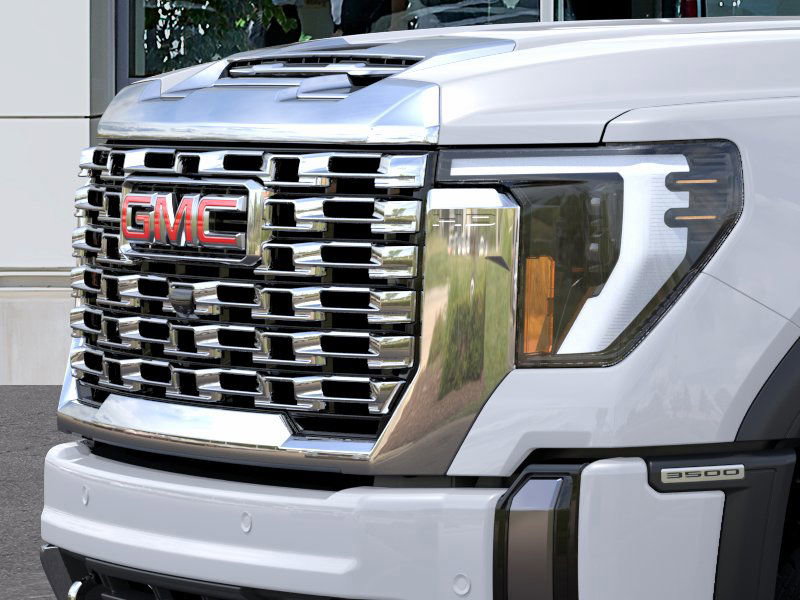 New 2026 GMC Sierra 3500 Denali w/ Denali Reserve Package image 7
