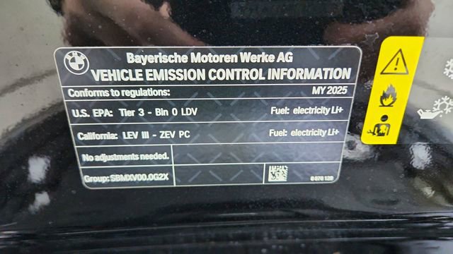 Used 2025 BMW i4 M50 w/ Premium Package image 62