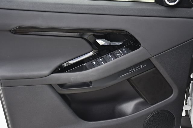 Used 2024 Land Rover Range Rover Evoque S AWD/4WD image 21
