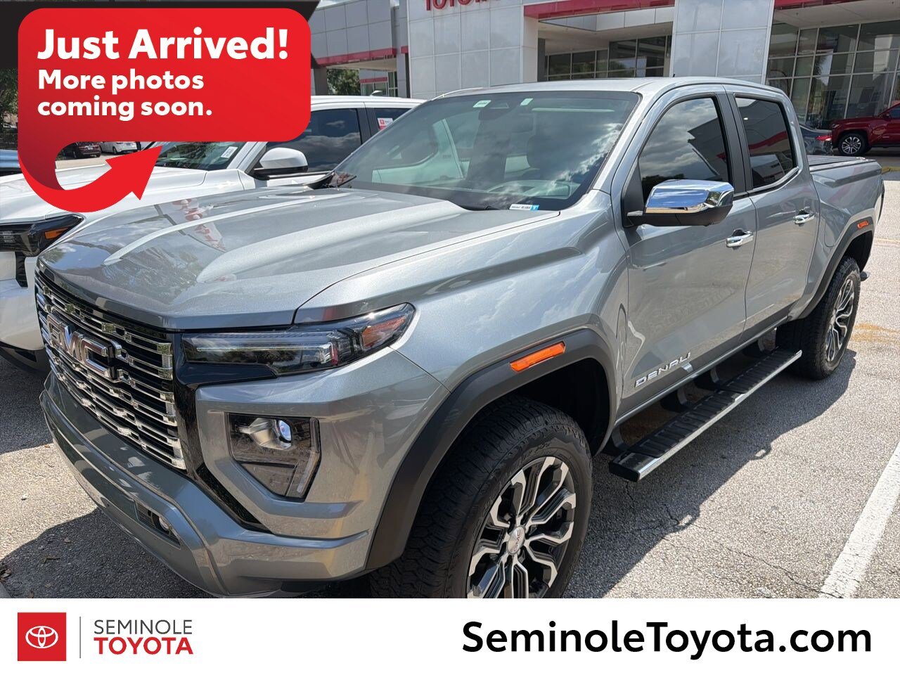Used 2025 GMC Canyon Denali