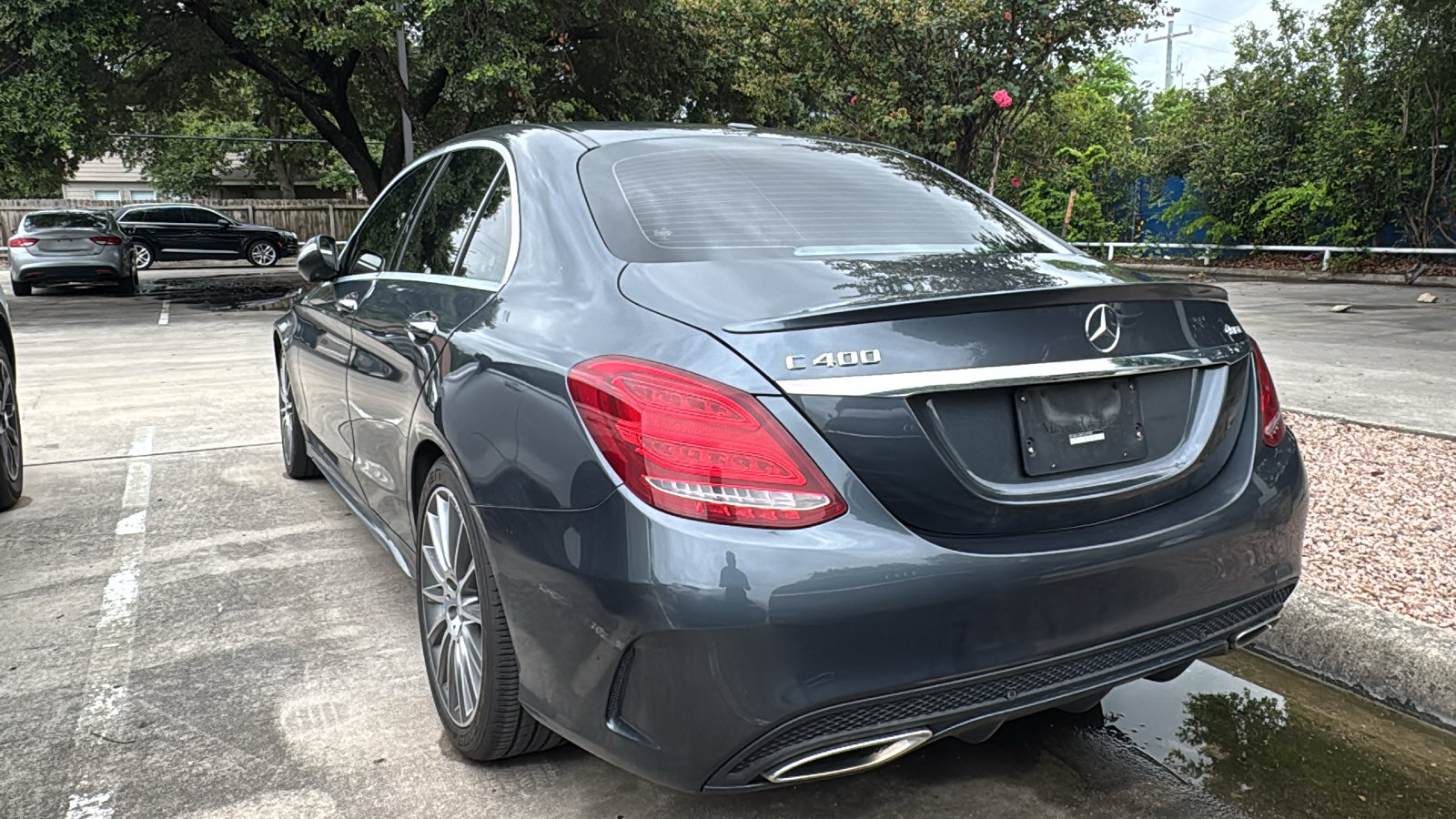 Used 2015 Mercedes-Benz C 400 4MATIC image 4