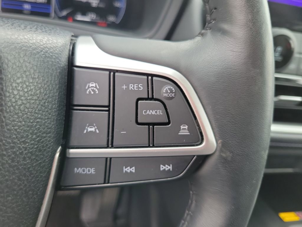 Certified 2024 Toyota Grand Highlander AWD image 23