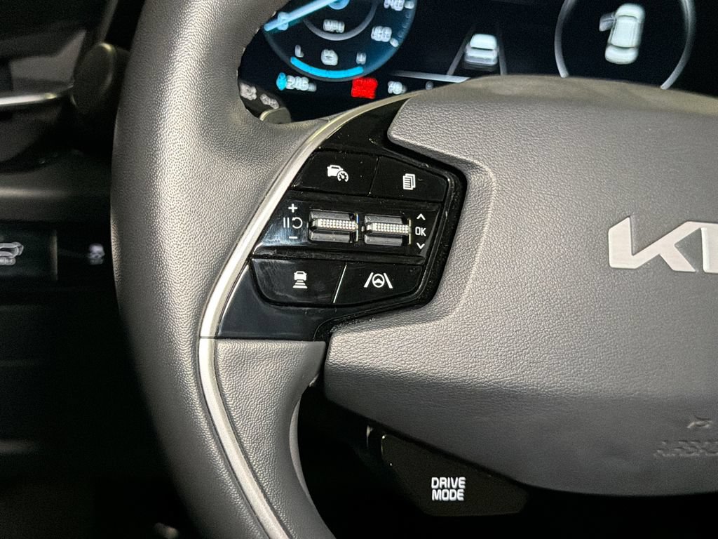 Certified 2023 Kia Niro Wind w/ Wind Preserve Package FWD image 27