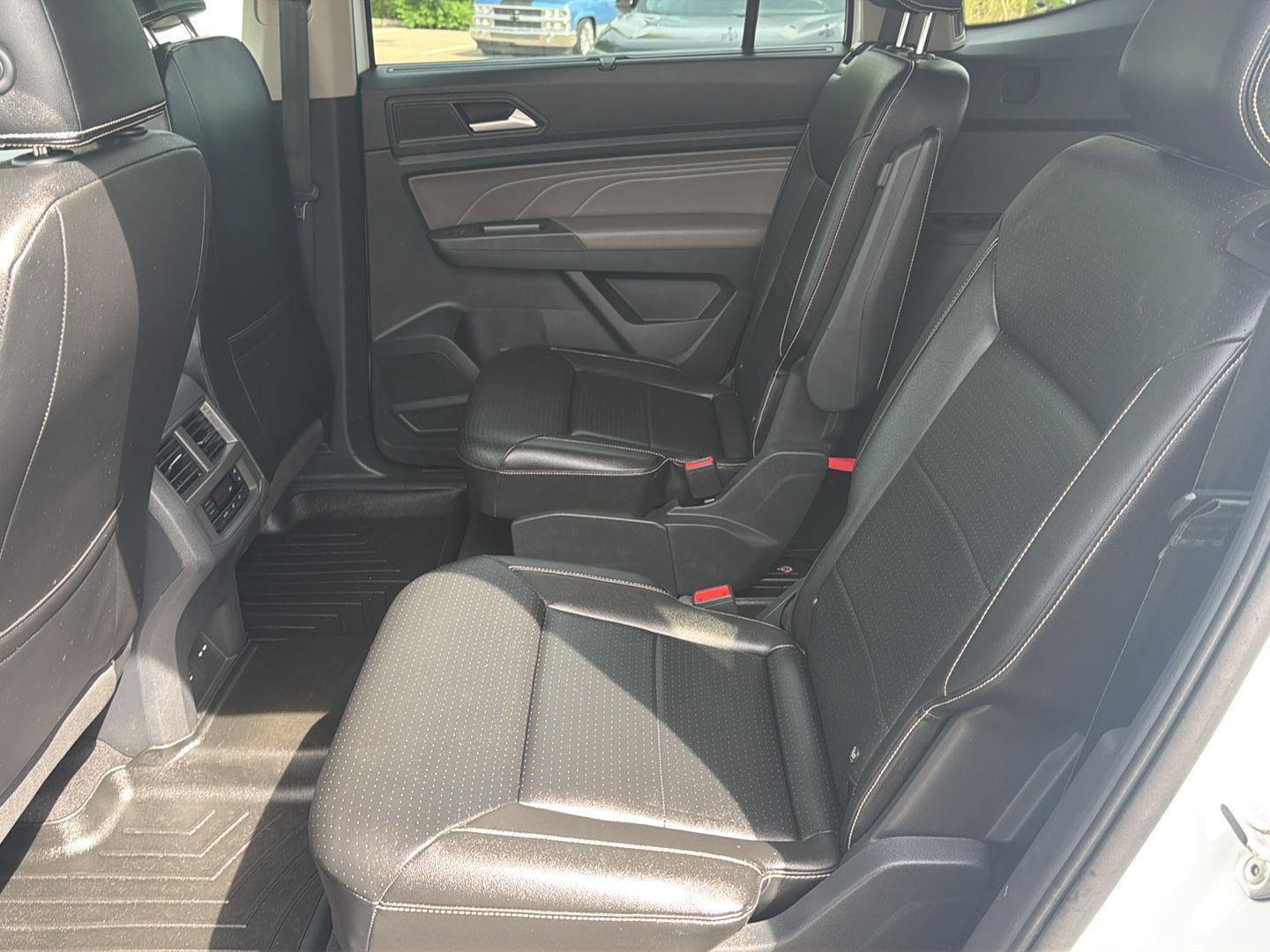 Used 2023 Volkswagen Atlas SE AWD/4WD image 29