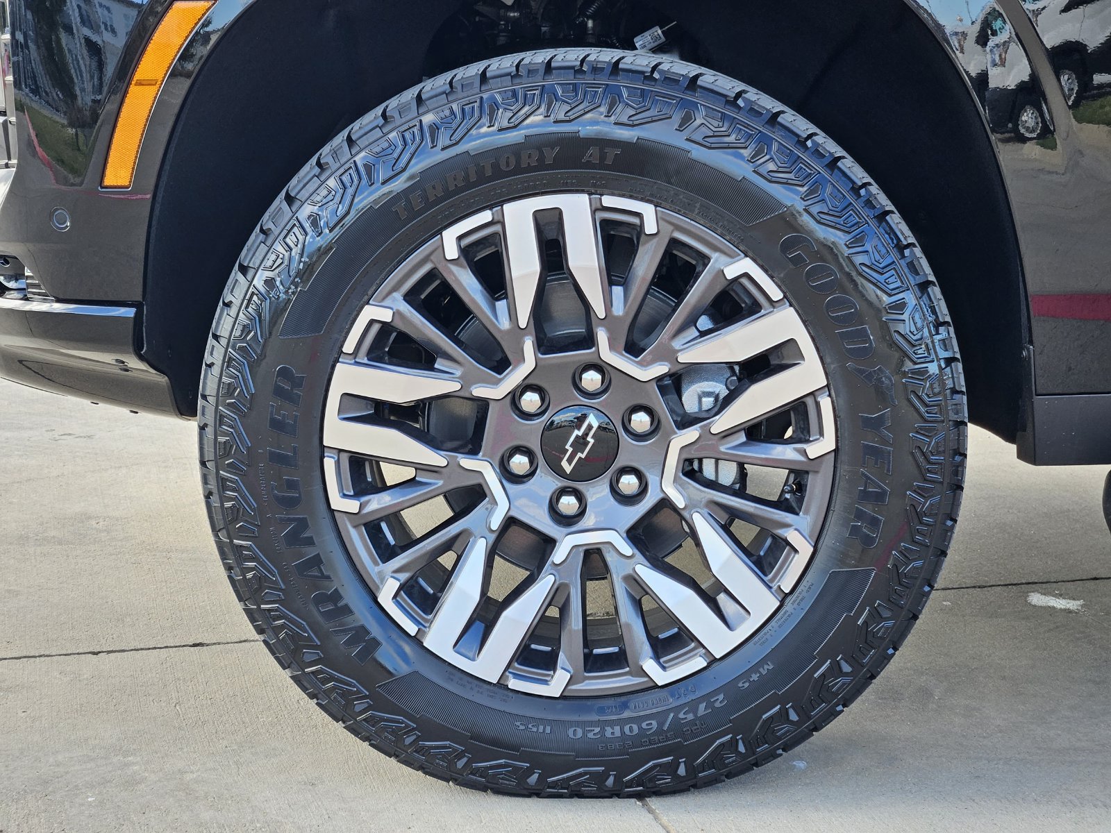 New 2027 Chevrolet Tahoe Z71 AWD/4WD image 12