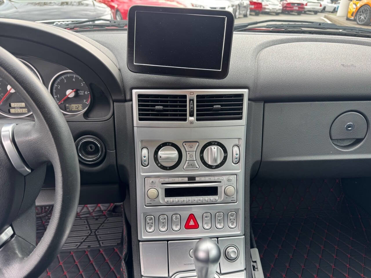 Used 2004 Chrysler Crossfire Coupe RWD image 9