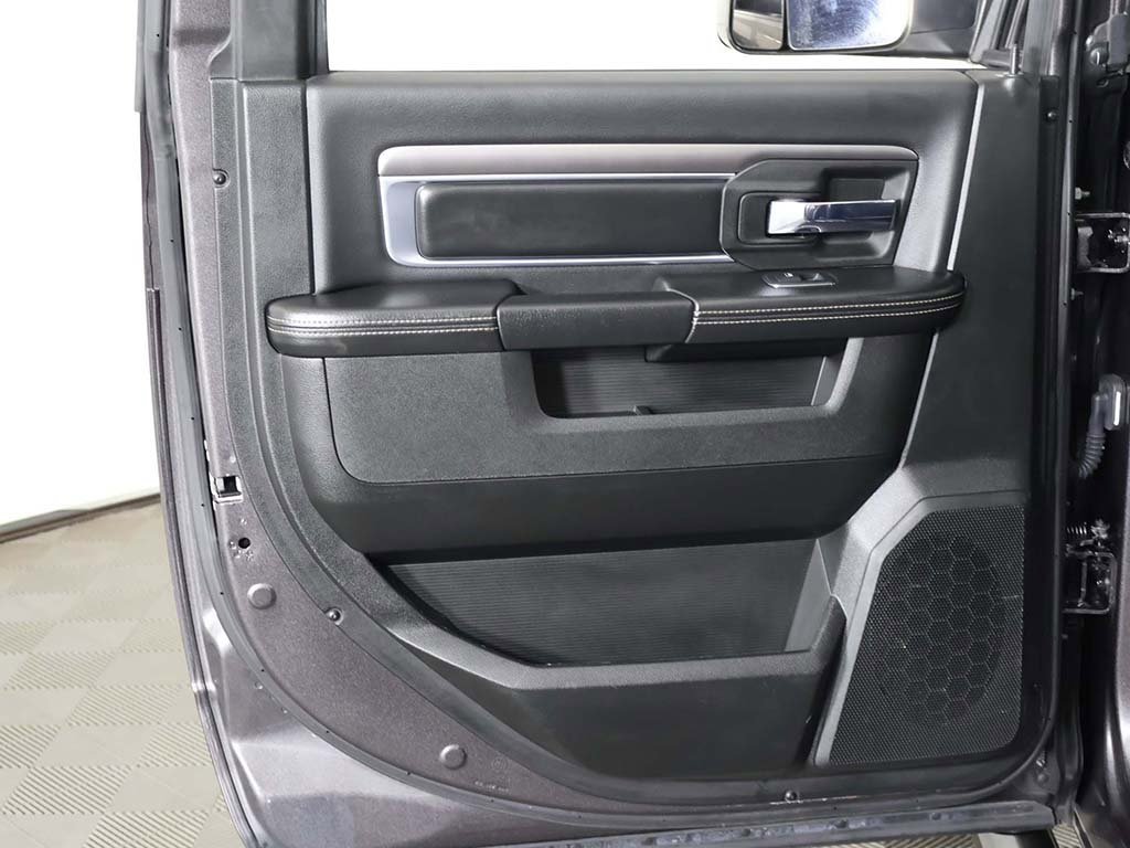 Used 2023 RAM 1500 Classic Warlock w/ Trailer Tow Group image 21