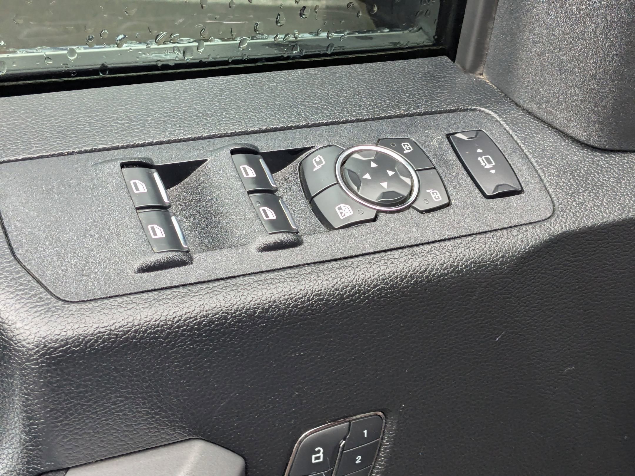 Used 2019 Ford F350 Platinum w/ Platinum Ultimate Package image 10