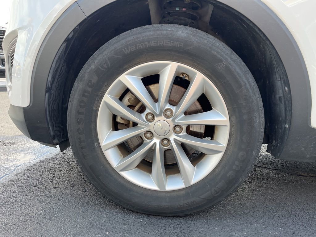 Used 2017 Kia Sorento LX w/ LX Convenience Package AWD/4WD image 9