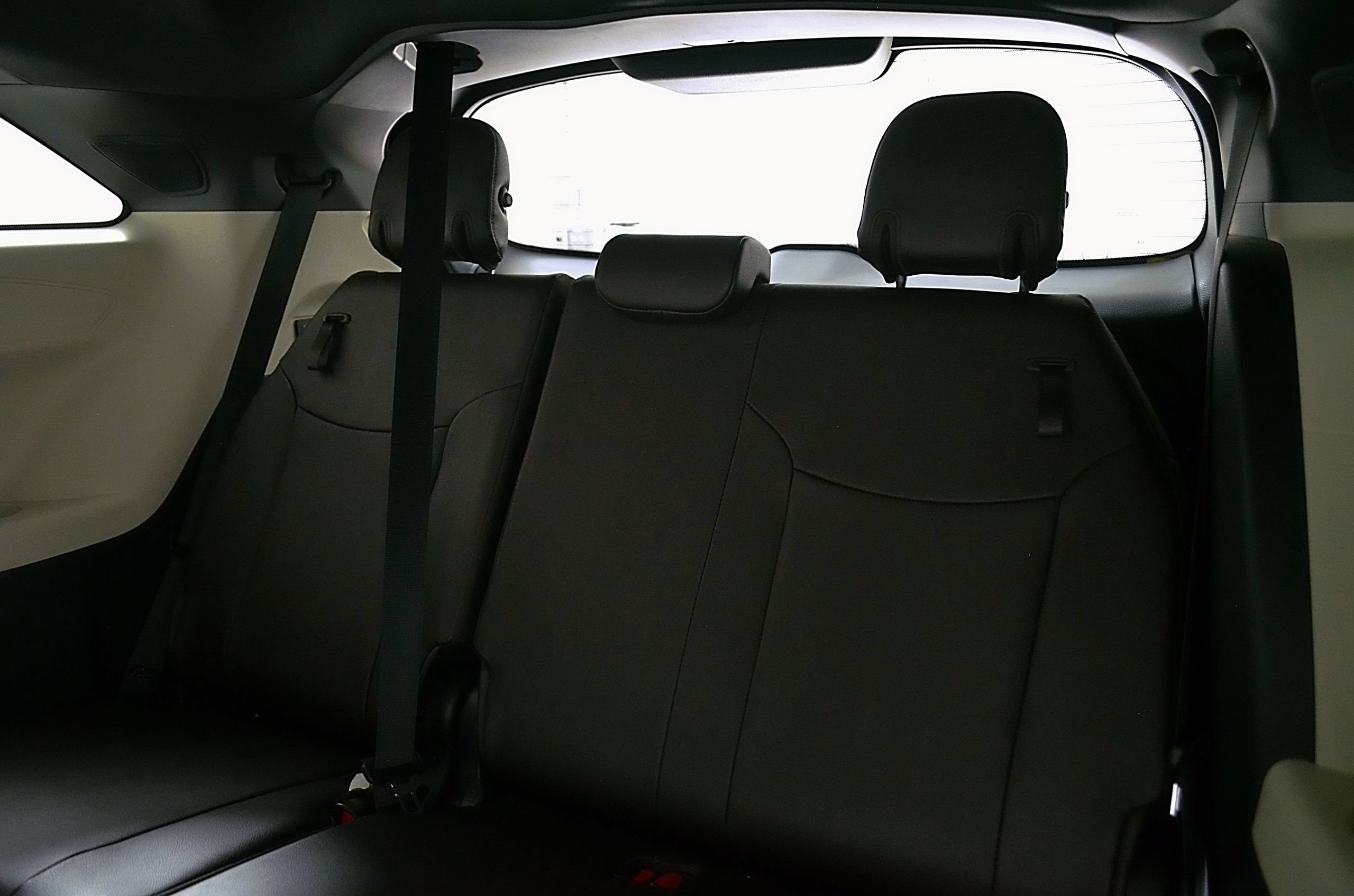 Used 2024 Toyota Sienna Platinum FWD image 19