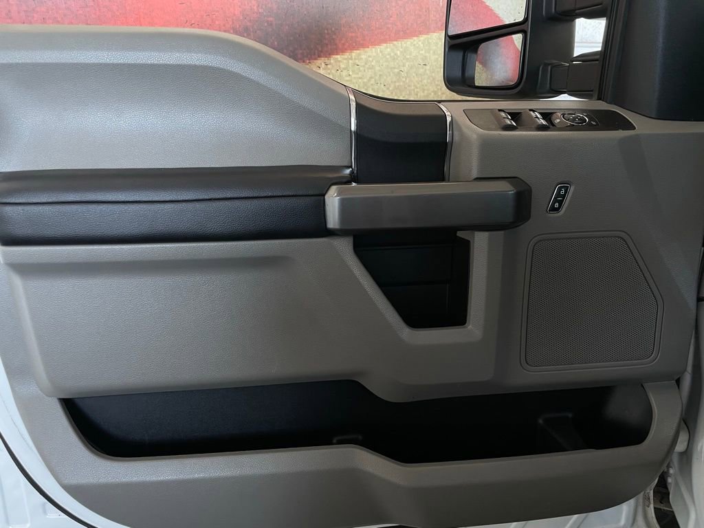 Used 2021 Ford F350 XLT image 33