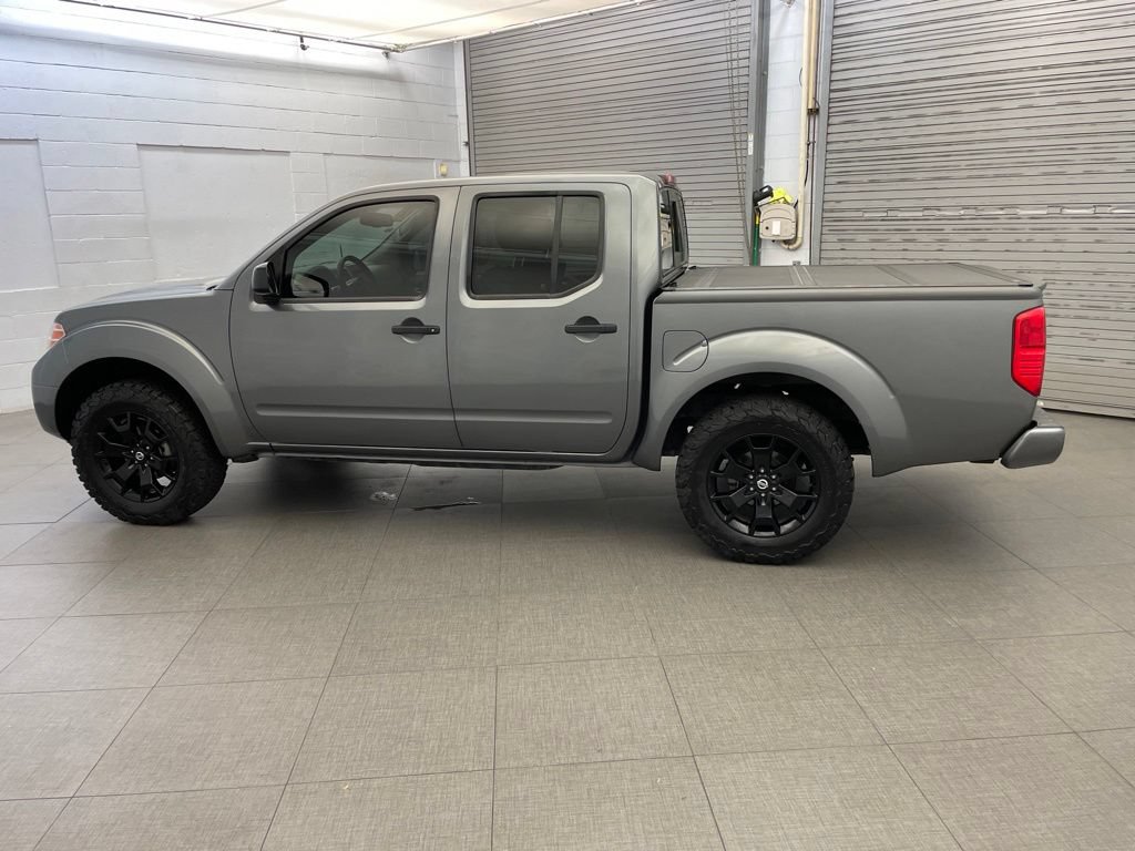 Used 2021 Nissan Frontier SV w/ Midnight Edition Floor Mats AWD/4WD image 8