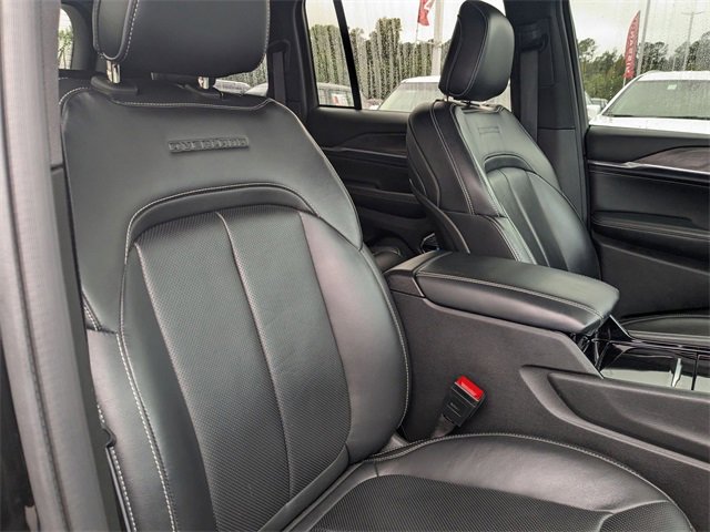 Used 2022 Jeep Grand Cherokee Overland image 36