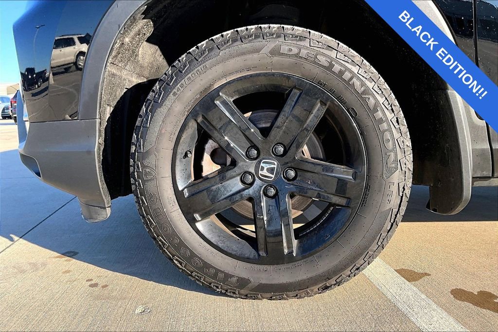 Used 2023 Honda Ridgeline Black Edition image 11