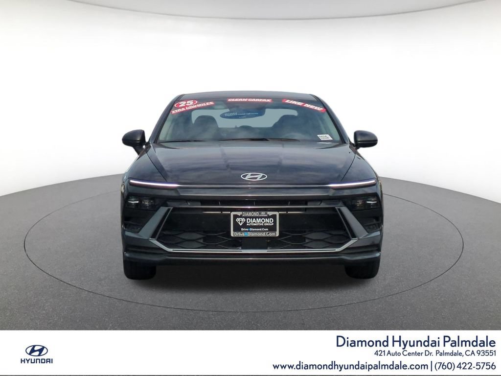 Used 2025 Hyundai Sonata SE FWD image 2
