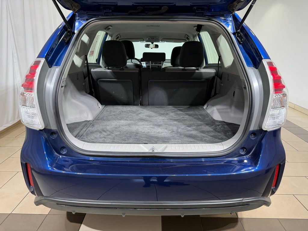 Used 2015 Toyota Prius V Three image 12
