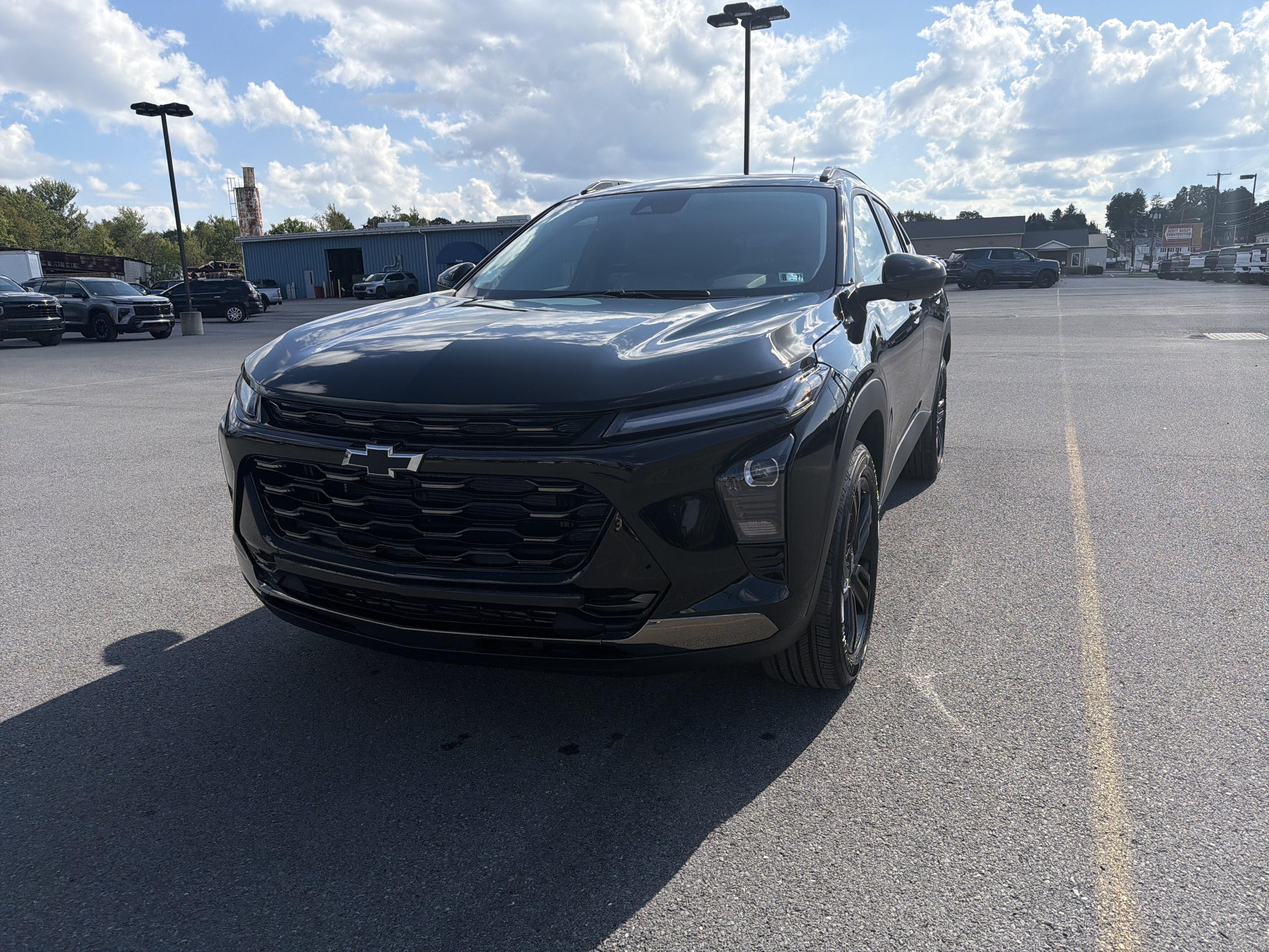 New 2026 Chevrolet Trax ACTIV w/ Driver Confidence Package FWD image 2