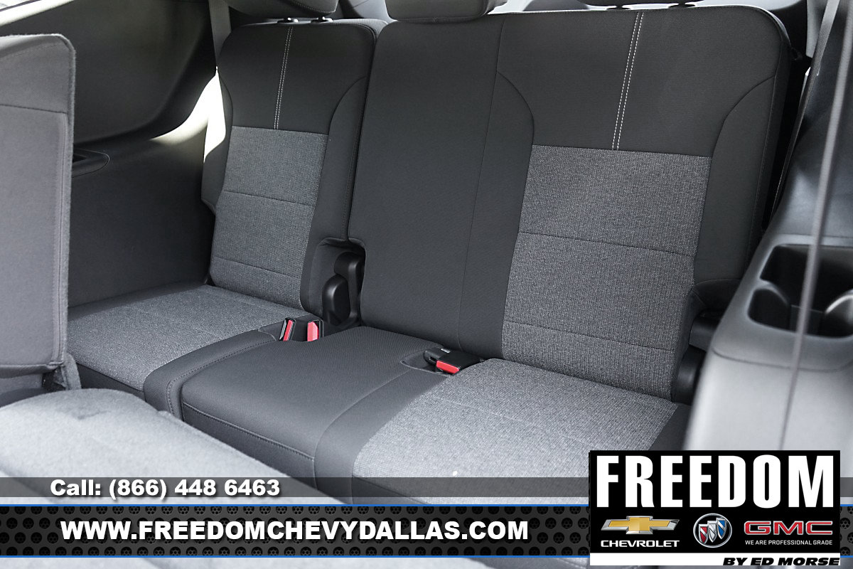 New 2025 GMC Acadia Elevation w/ Black Edition FWD image 15