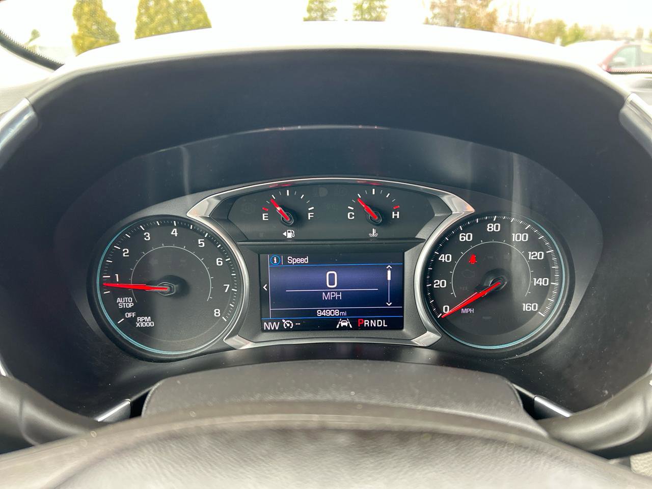 Used 2020 Chevrolet Equinox LT w/ Driver Convenience Package image 11