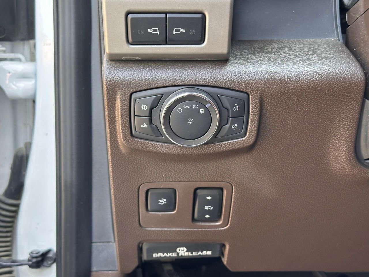 Used 2022 Ford F250 King Ranch w/ Tremor Off-Road Package image 25