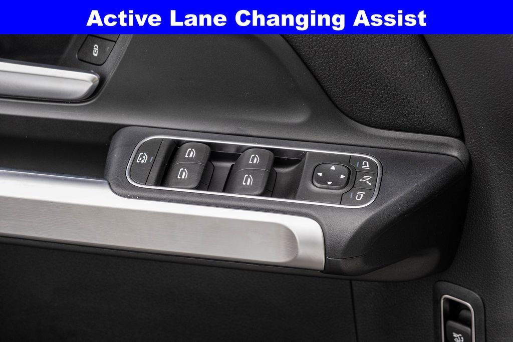 Used 2023 Mercedes-Benz EQB 350 4MATIC SUV image 14