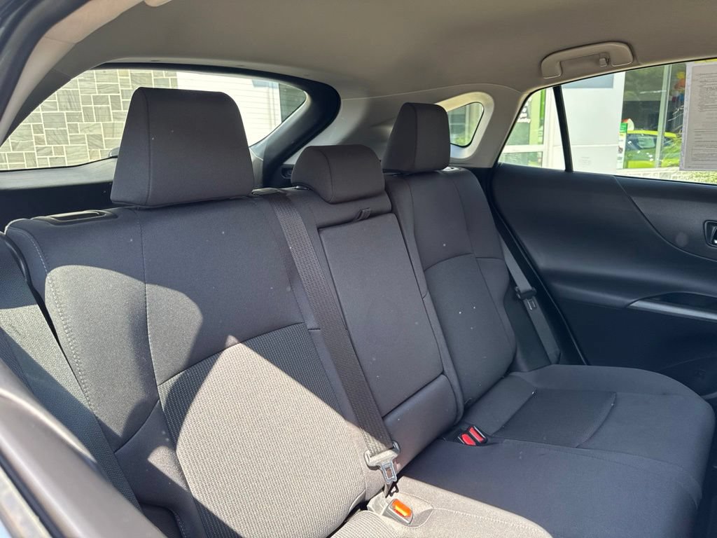 Used 2023 Toyota Venza LE AWD/4WD image 19