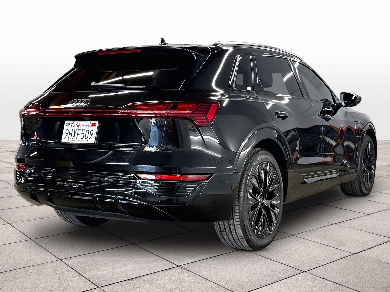 Used 2024 Audi Q8 e-tron Premium Plus w/ Prestige Package AWD/4WD image 15