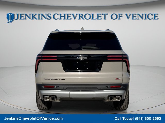 New 2027 Chevrolet Traverse Z71 w/ Enhanced Driving Package AWD/4WD image 4