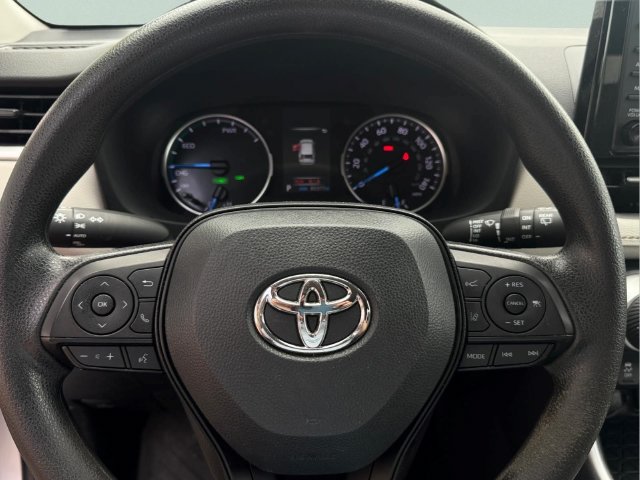 Used 2022 Toyota RAV4 XLE AWD/4WD image 22