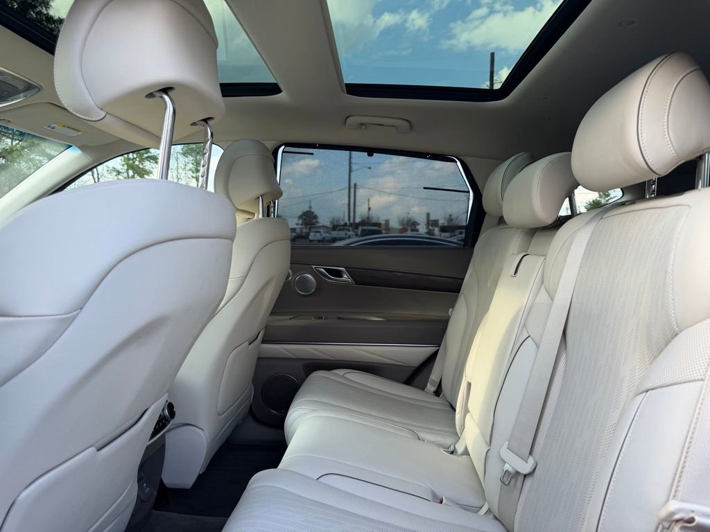 Used 2022 Genesis GV80 2.5T w/ Prestige Package 04 image 27