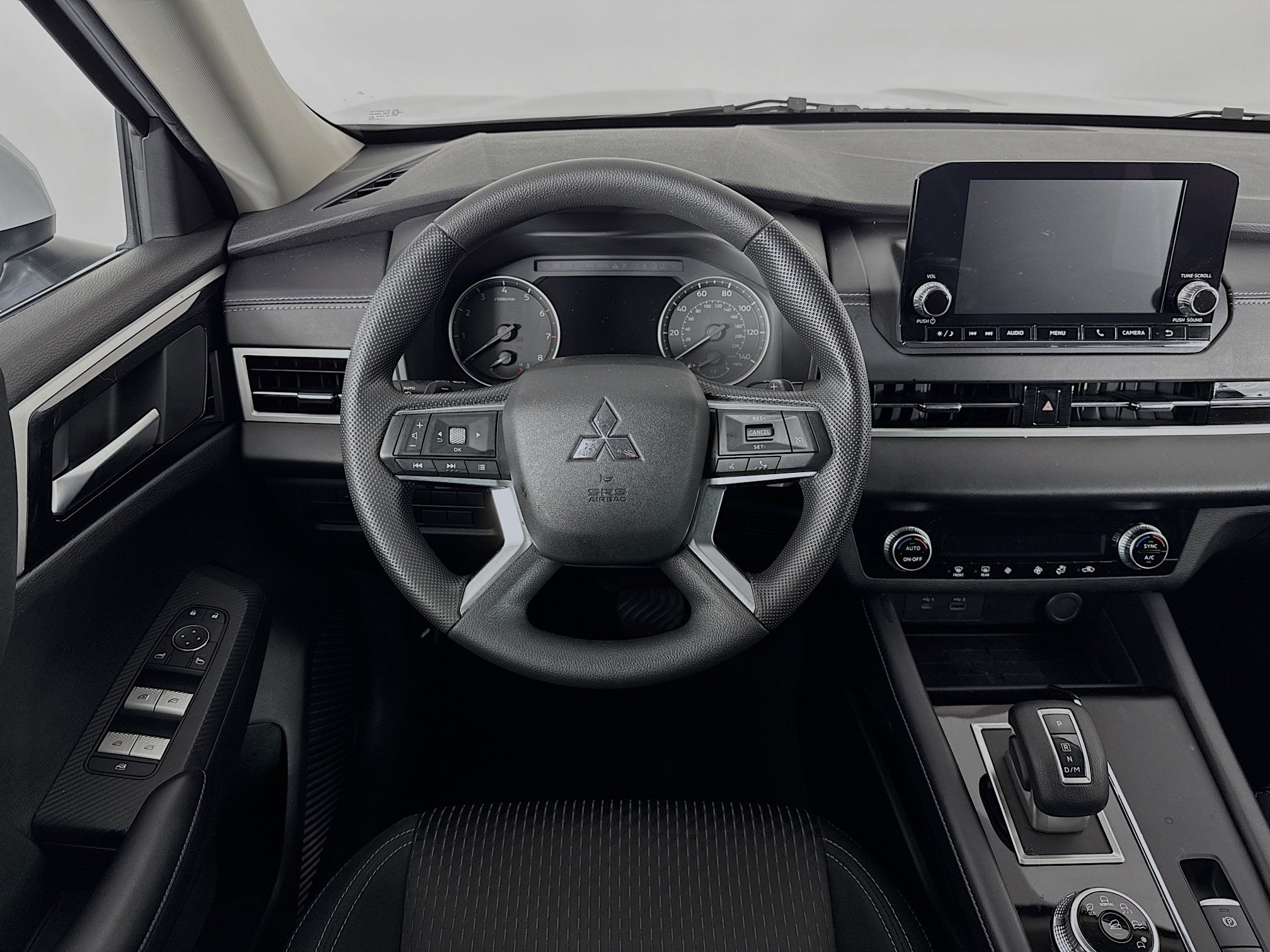 Used 2023 Mitsubishi Outlander ES FWD image 20