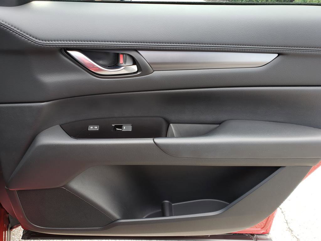 Used 2025 MAZDA CX-5 AWD 2.5 S w/ Select Package image 18