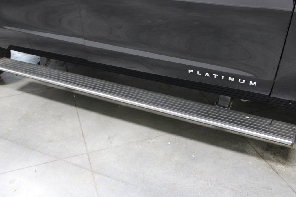 Used 2023 Ford Expedition Max Platinum image 13