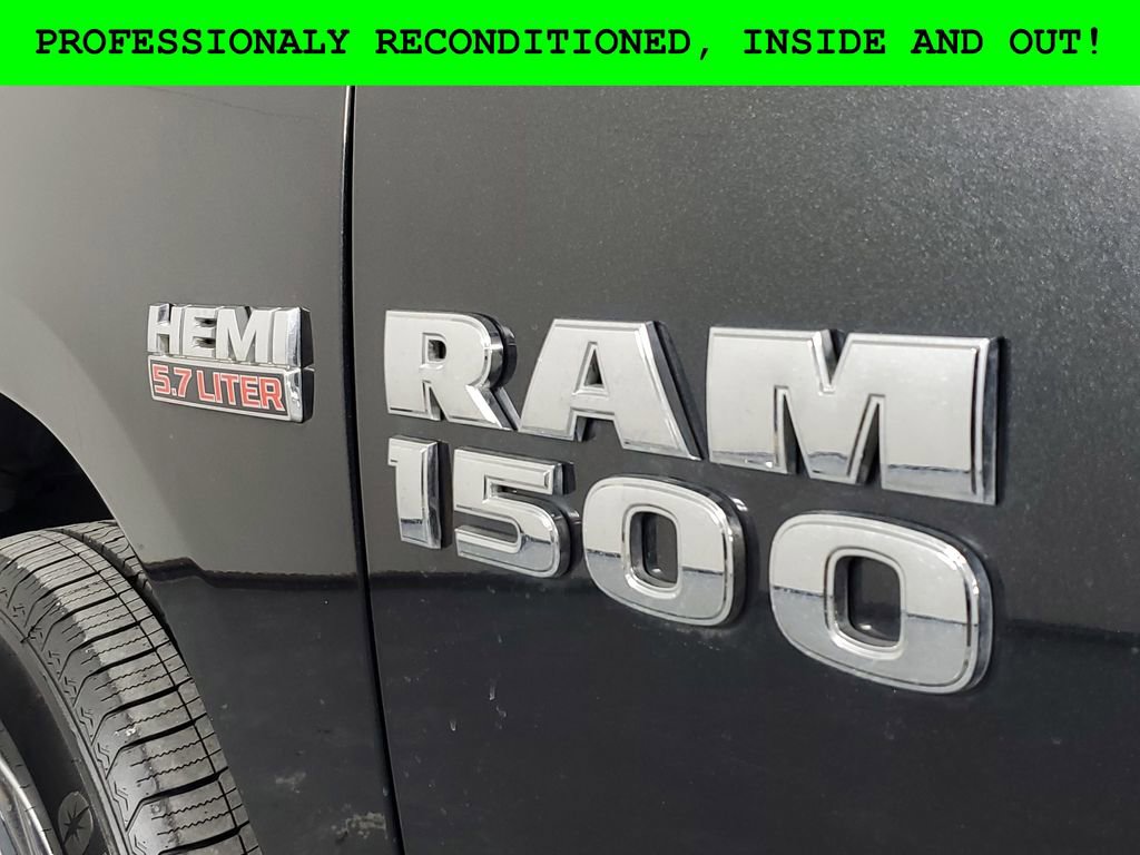 Used 2018 RAM 1500 SLT image 7