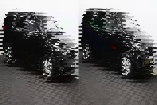 Used 2016 Kia Sedona LX w/ LX Convenience Package