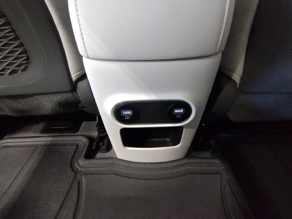 Certified 2023 Hyundai Ioniq 5 SEL w/ Cargo Package AWD/4WD image 35