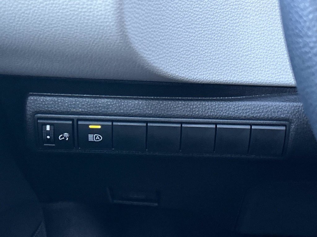 New 2027 Toyota Corolla LE FWD image 28