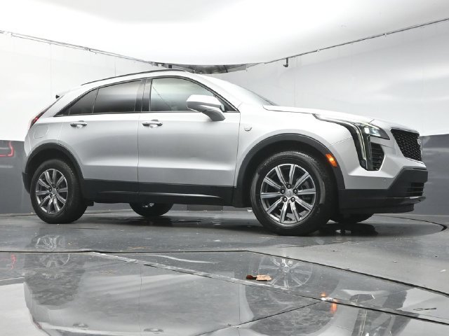 Used 2020 Cadillac XT4 Sport w/ Driver Awareness Package AWD/4WD image 32