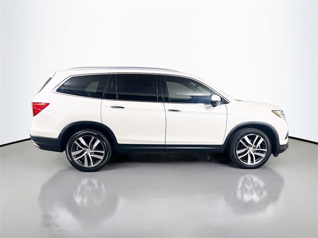 Used 2018 Honda Pilot Touring image 8