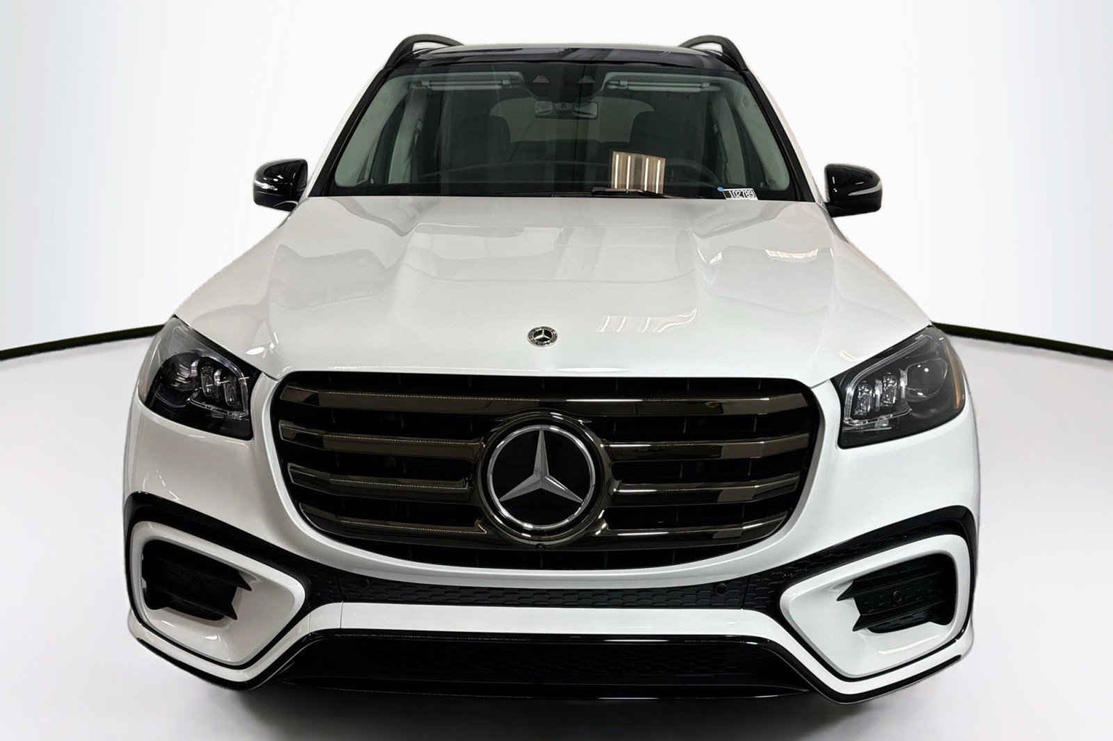 New 2026 Mercedes-Benz GLS 580 4MATIC image 2