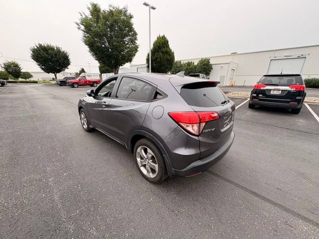 Used 2017 Honda HR-V EX image 8