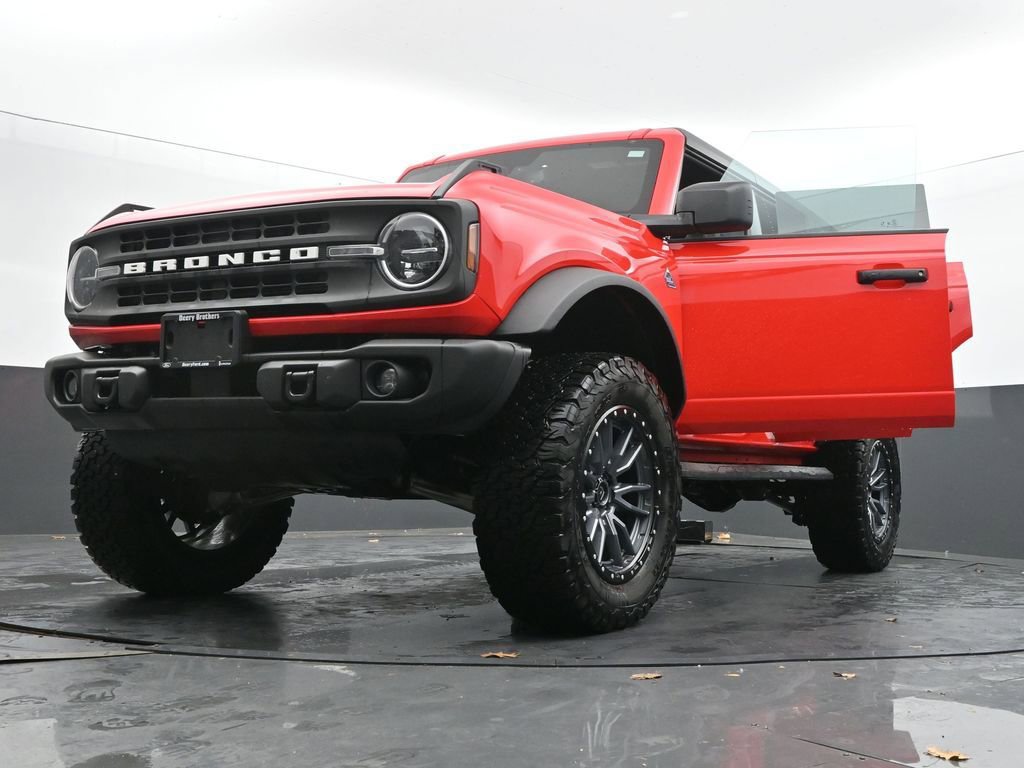 Used 2023 Ford Bronco Black Diamond image 63